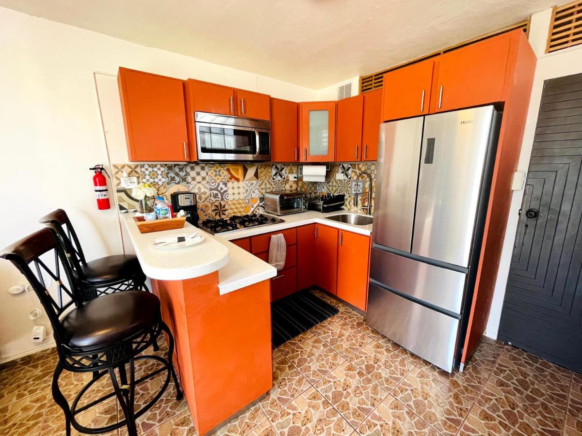 Cozy Studio Retreat With Private Parking And Free Laundry Ponce Extérieur photo